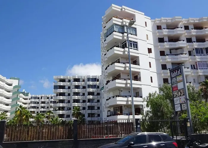 And Functional * Maspalomas (Gran Canaria)