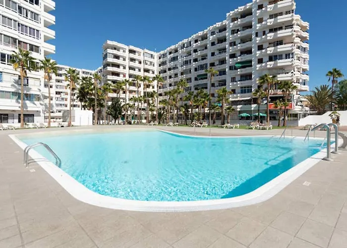 아파트 And Functional