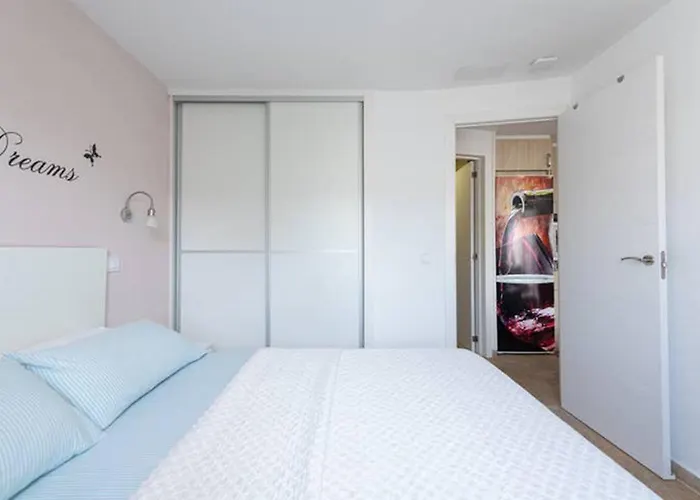 And Functional 아파트 마스팔로마스